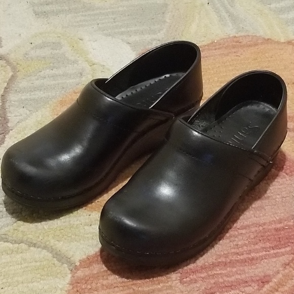 Sanita Shoes - Sanita Danish Clogs Sz 38